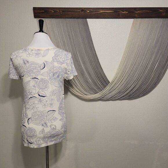 GAP Polka Dot Floral Tee Sz S - Picture 3 of 4